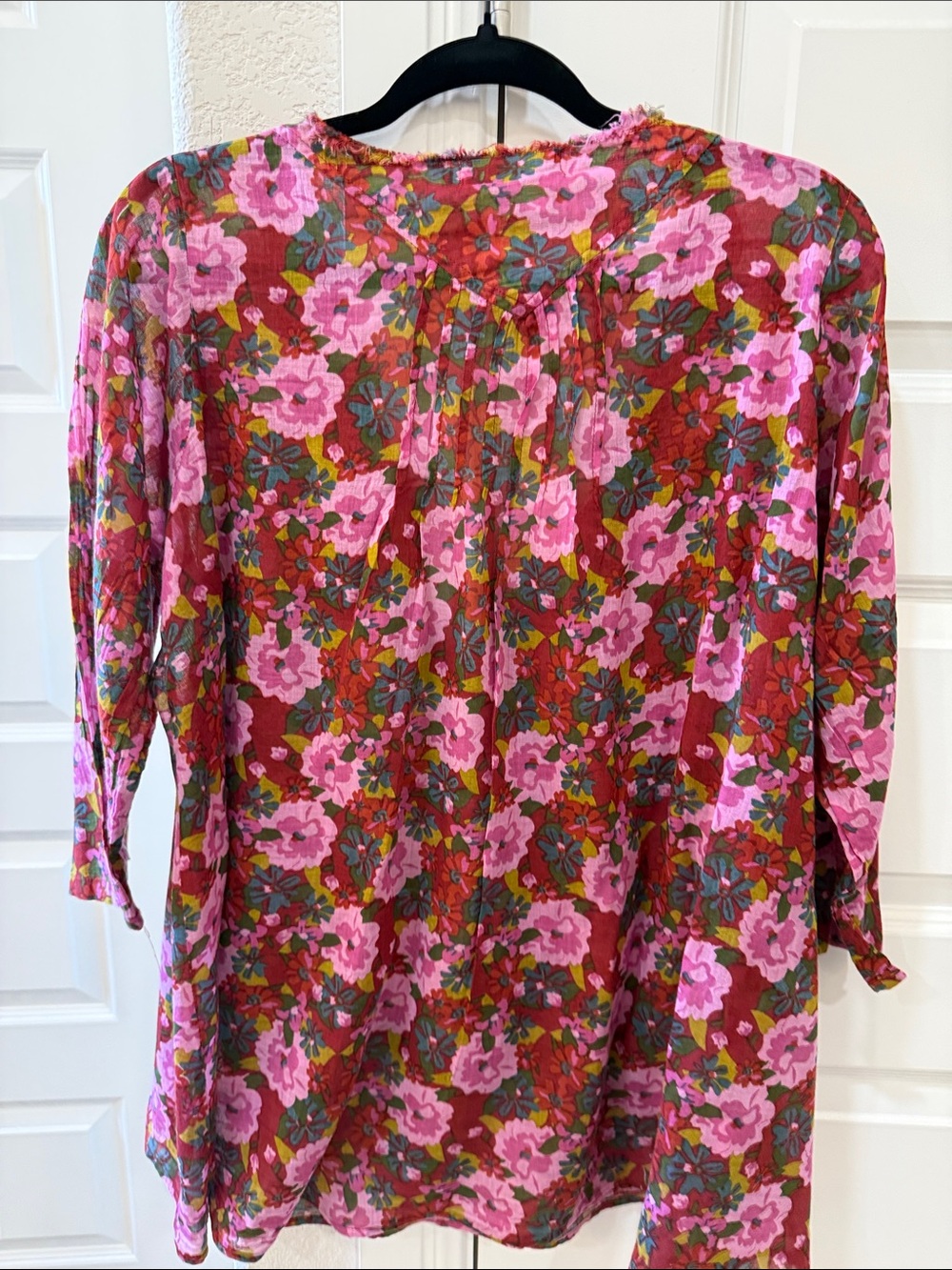 NATURAL LIFE Pink Floral V-Neck Boho Top - Picture 7 of 7